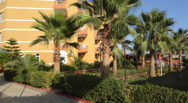 Side Özgürhan Hotel, Rezerwuj Hotel Hotele w Side Coast z basenem, Basen