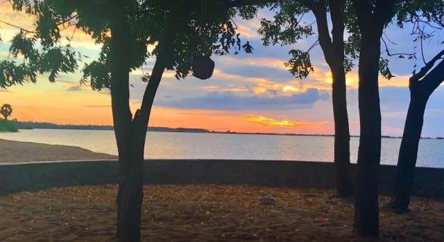Arasi Resort