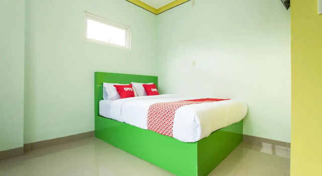 Люкс Standard Hotel O Dinda Residence Syariah