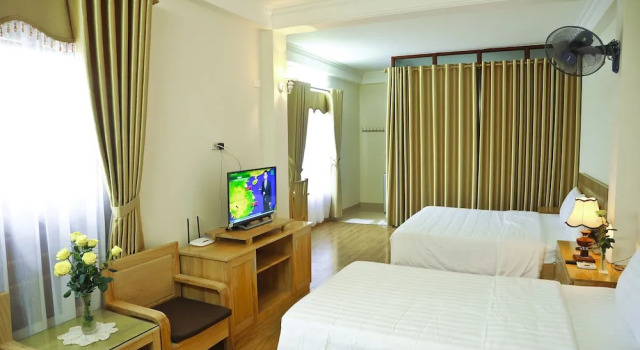 Четырёхместный семейный номер Standard c 1 комнатой с видом на горы Hoang Giang Homestay