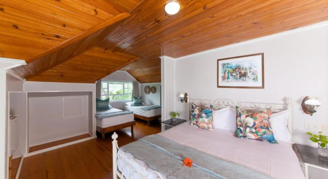 Семейный номер Standard Palm Beach Hotel