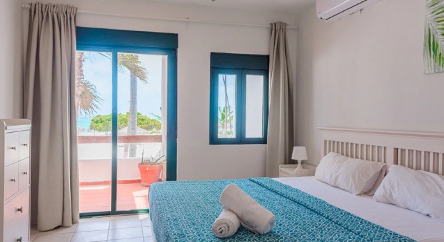 Stanza Mare B-202 - Ocean View Los Corales Playa Bavaro, Prenota Appartamento Hotel a Punta Cana con piscina, Piscina