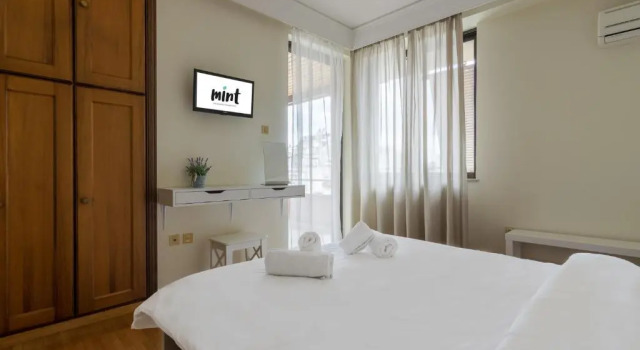 Acropolis View apartment 120sqm, Забронировать Апартаменты/квартира Отели Афины с парковкой, рядом с Здание греческого парламента, Парковка