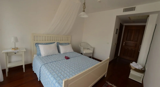 Двухместный номер Standard с балконом и с видом на море Reyhan Hotel
