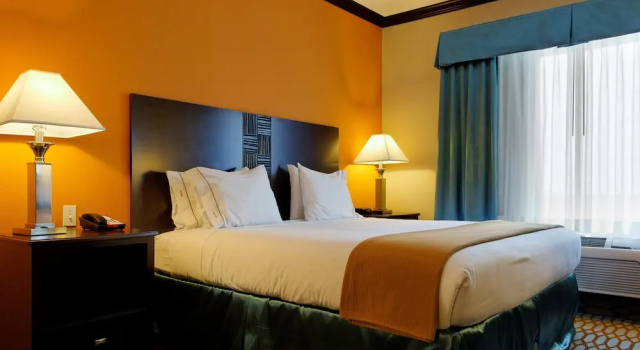 Двухместный номер Standard Holiday Inn Express Hotel & Suites Corpus Christi-Portland by IHG