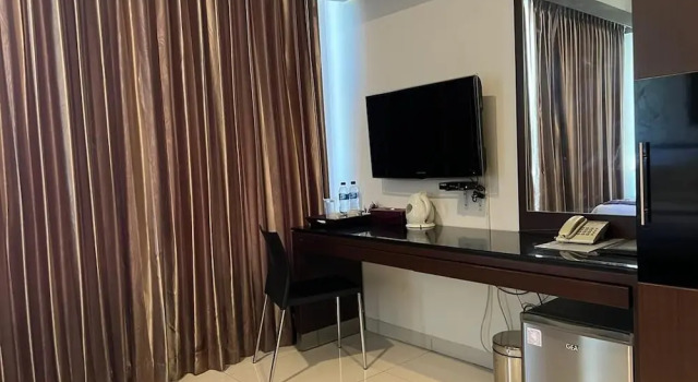 Полулюкс Ayla City Hotel