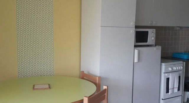 Коттедж Cosy Cottage in Sauze-vaussais With Shared Pool