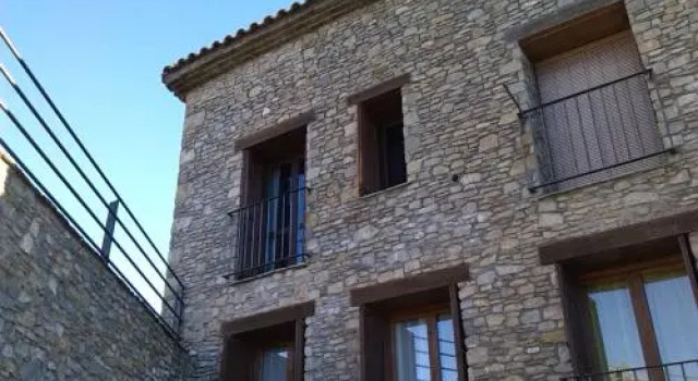 Coqueto Apartamento Dúplex en Roda de Isábena, Buchen Sie Ferienwohnung Isabena Spanien
