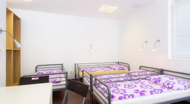 Standard Vierer Zimmer Hostel Bohemia