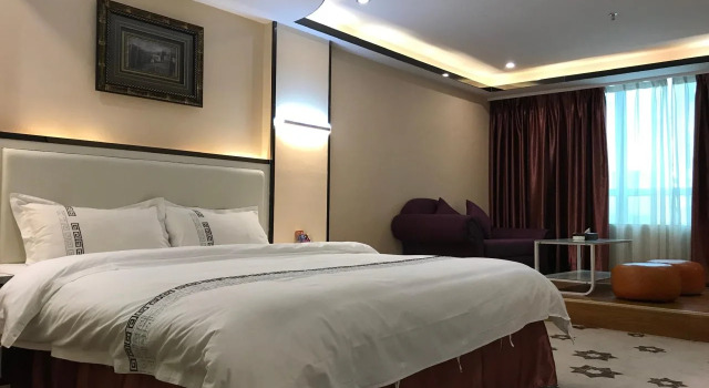 Jin Yu Hotel (Zhuhai Gongbei Port Pedestrian Street), Boek Hotel Hotels in Guangdong met parkeren, Parkeren