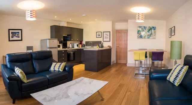Cs Serviced Apartments, Varaa Huoneisto Asunnot kohteessa Merseyside, Huoneisto