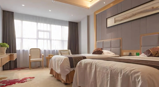 Shiyan Yanfeng Hotel, Book Hotel Hoteller i Shiyan med parkering, Parkering