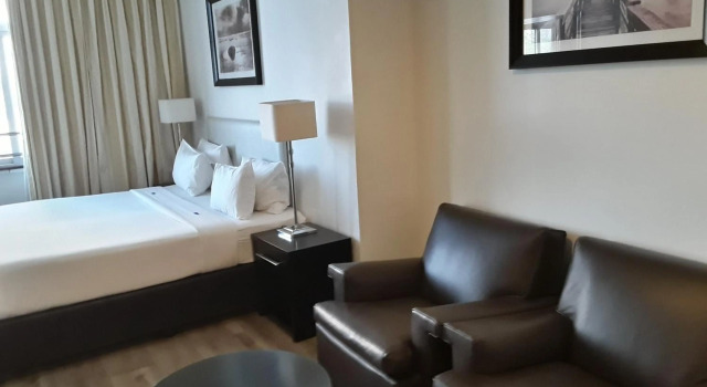 Parade Hotel