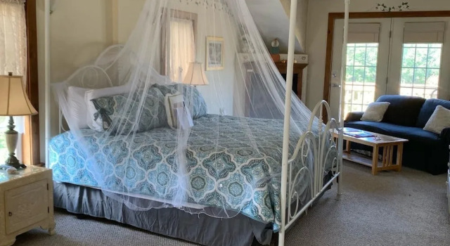 Номер Luxury Stagecoach House Inn