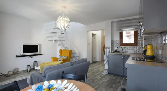 Апартаменты Alp Suites Limon