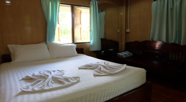 Ai Kham Nonghan View, Varaa Hotelli Hotellit North-Eastern Thailand pysäköinnillä, Pysäköinti