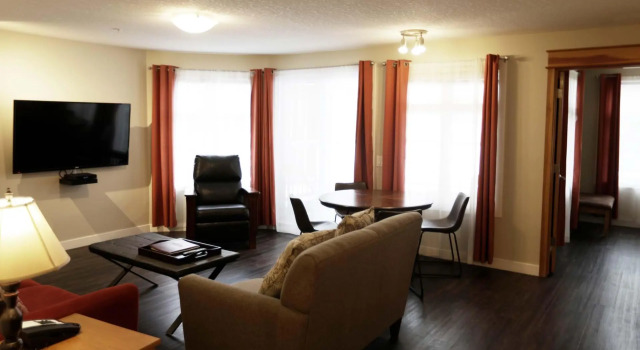 Windtower Lodge & Suites