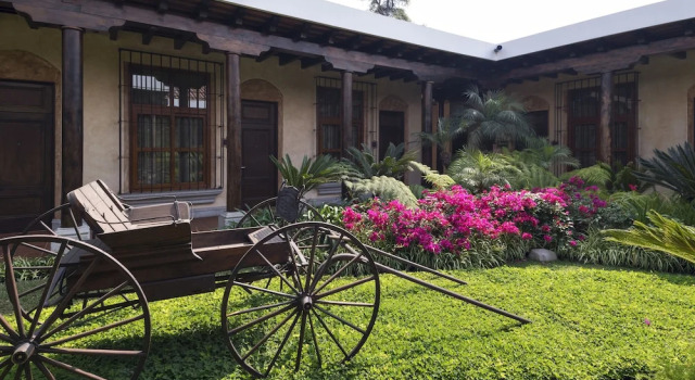 Четырёхместный номер Deluxe Camino Real Antigua