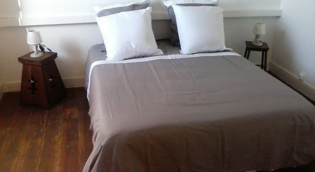 Les Gîtes du Couvent, Rezervați Hotel Hoteluri în Camlez cu parcare, Parcare
