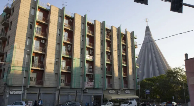 Home Syrakos B&B, Book Hotel Hotels in Sicily with Parking, Parking