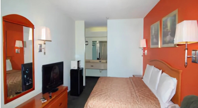 Budget Host Inn, Забронировать Отель Хендерсон Северная Каролина