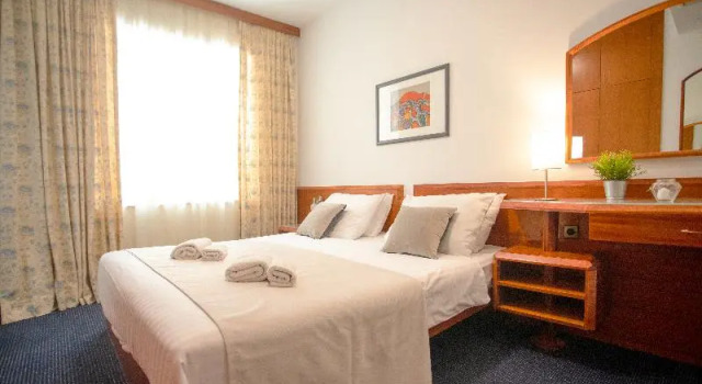 Двухместный номер Standard с балконом Hotel Komodor