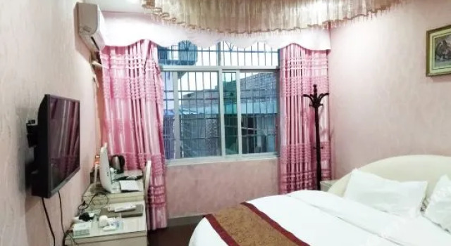 Dongfu Fashion Hotel, Buchen Sie Hotel Lianjiangzhen China