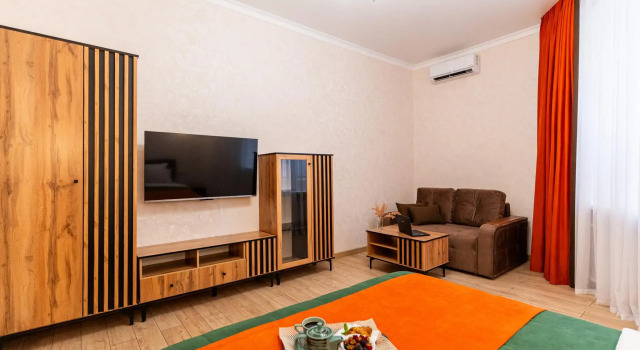 LetoApart на Мира 10