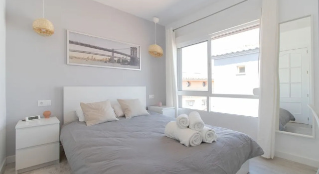 **** Luxury Terrace & Views Penthouse, Забронировать Отель Малага - центр Малага, рядом с Музей Кармен Тиссен