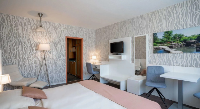 QU Hotel, Trademark Collection by Wyndham