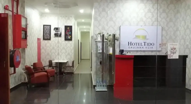 Hotel Tido Saujana KLIA