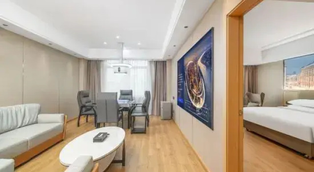 Люкс Luxury Vienna Hotel Banxuegang Road