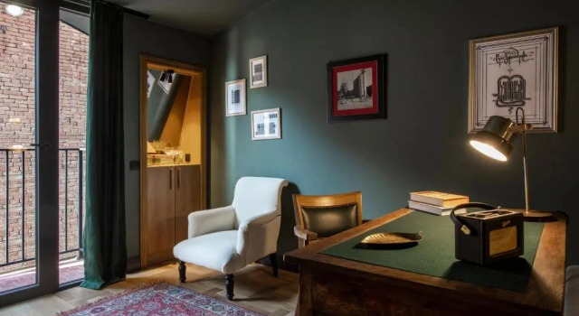 Люкс Deluxe с видом на улицу Communal Hotel Plekhanovi