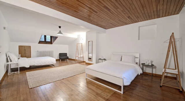 NOCNOC Le Duplex de la Garonne, Забронировать Отель Отели Тулузы с парковкой, рядом с Le Pont Neuf, Парковка