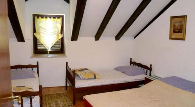Apartment With one Bedroom in Zlarin, With Wonderful sea View, Enclosed Garden and Wifi - Near the Beach