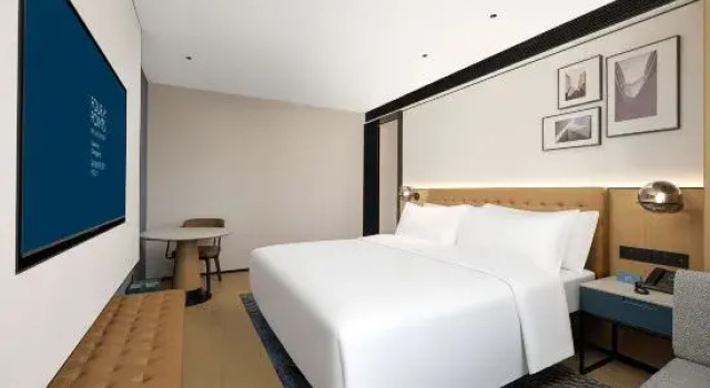 Люкс с видом на город Four Points by Sheraton Kunming Chenggong