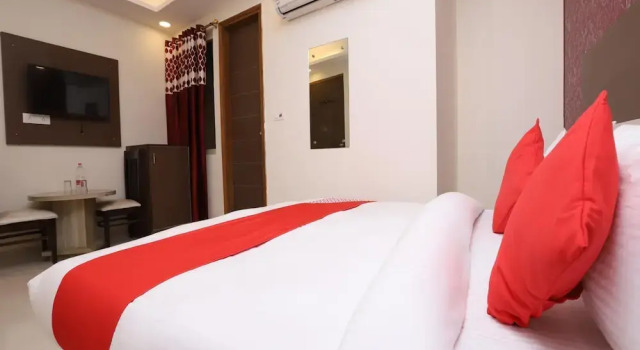 Hotel SRV Palace