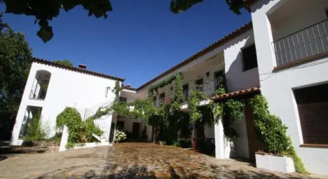 Apartamento Rural Las Palmeras, Book Apartment Hotels in Extremadura with a Pool, Swimming Pool