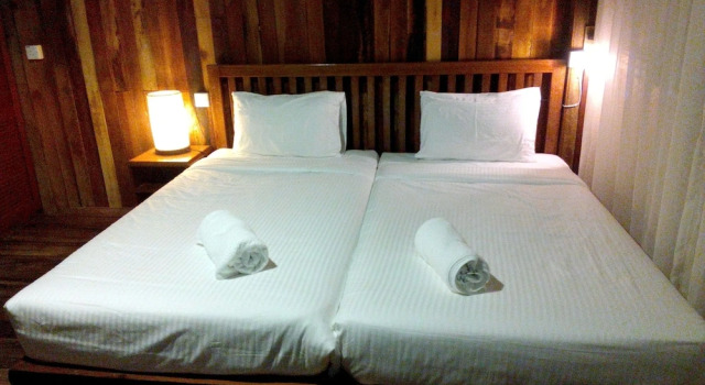 OYO 90883 Pavilion Inn Hotel, Reserva ahora Hotel Lumut Perak