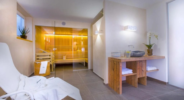 Rösslhof, Rezerwuj Hotel Hotele w Salzburg z parkingiem, Parking