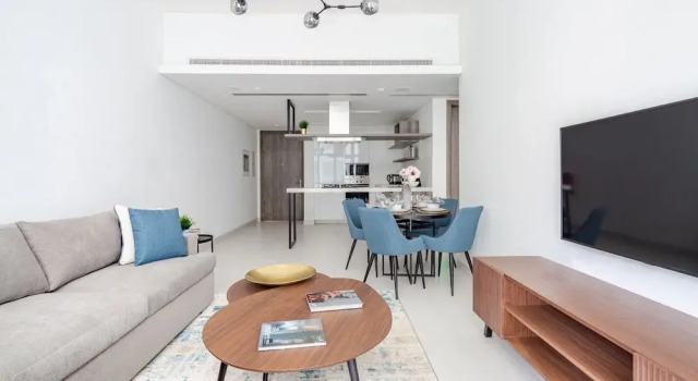 Posh & Spotless 1BR Apartment on Palm Jumeirah