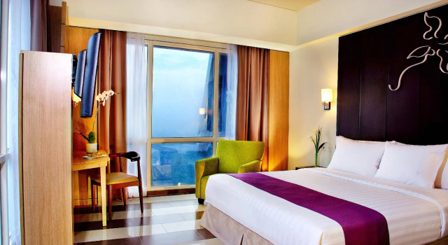 Двухместный номер Superior Atria Hotel Gading Serpong