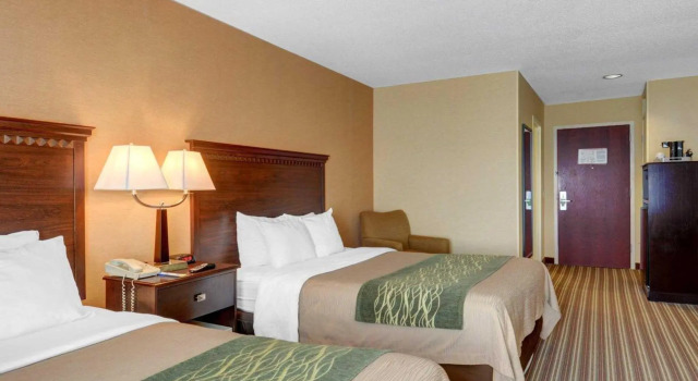 Двухместный номер Standard Spark by Hilton Woburn Boston