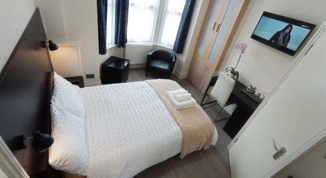Апартаменты The Little Studio- Self contained one bed studio flat