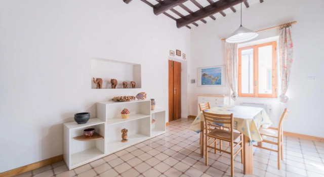 Aragosta apartment sleeps 4/6 in the heart of Marina di Campo-TRILOCALE ARAGOSTA