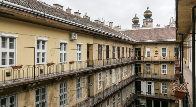 Rakoczi 6 Apartment
