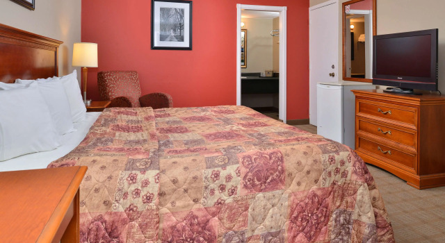Номер Standard Canadas Best Value Inn St. Catharines
