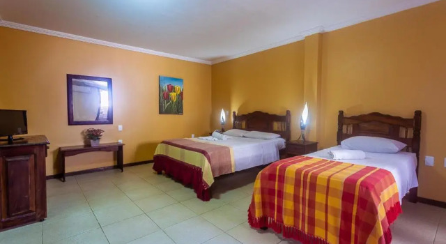 Трёхместный номер Deluxe с балконом Castelo Beach Hotel