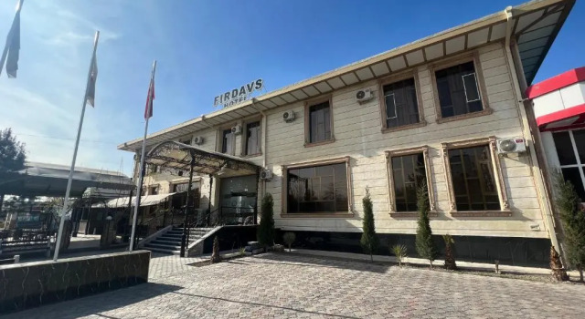 FIRDAVS HOTEL, Rezervovat Hotel Hotely v Navoiy s parkováním, Parkování