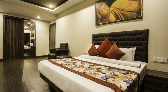 Mount Milestone Hotel and Banquets, Prenota Hotel Siliguri West Bengal